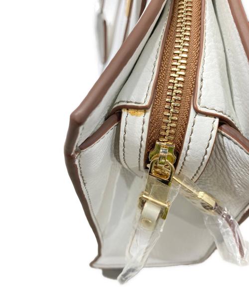 VACCHETTA TOPKAPI（ヴァケッタ トプカピ）VACCHETTA TOPKAPI (ヴァケッタ トプカピ) トートバッグ ホワイトの古着・服飾アイテム