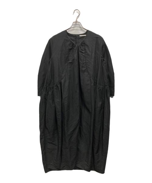 TENNE HANDCRAFTED MODERN（テン ハンドクラフテッド モダン）TENNE HANDCRAFTED MODERN (テン ハンドクラフテッド モダン) VNECK ROUND TUCK DRESS ブラック サイズ:Freeの古着・服飾アイテム