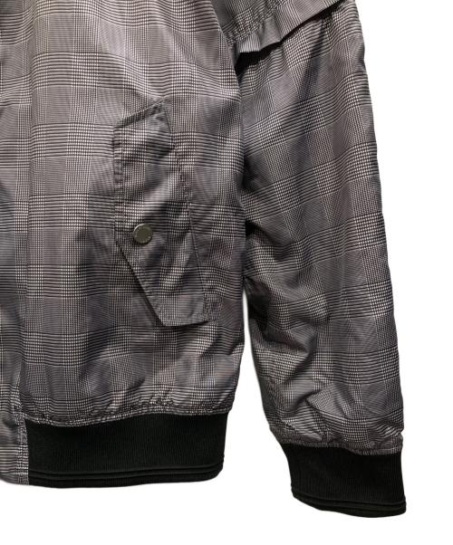 Paul Stuart（ポールスチュアート）Paul Stuart (ポールスチュアート) グレンチェックジップジャケット グレー サイズ:LLの古着・服飾アイテム