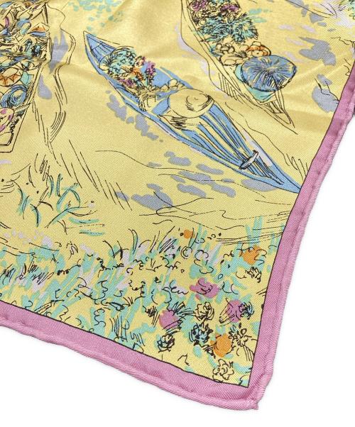 manipuri（マニプリ）manipuri (マニプリ) フロートマーケットプリントスカーフ イエローの古着・服飾アイテム