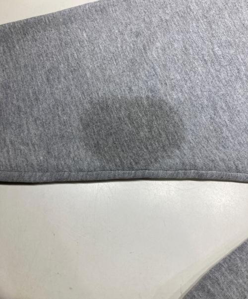 RUSSELL ATHLETIC（ラッセルアスレチック）RUSSELL ATHLETIC (ラッセルアスレチック) 前Vクルーネックスウェット グレー サイズ:Lの古着・服飾アイテム