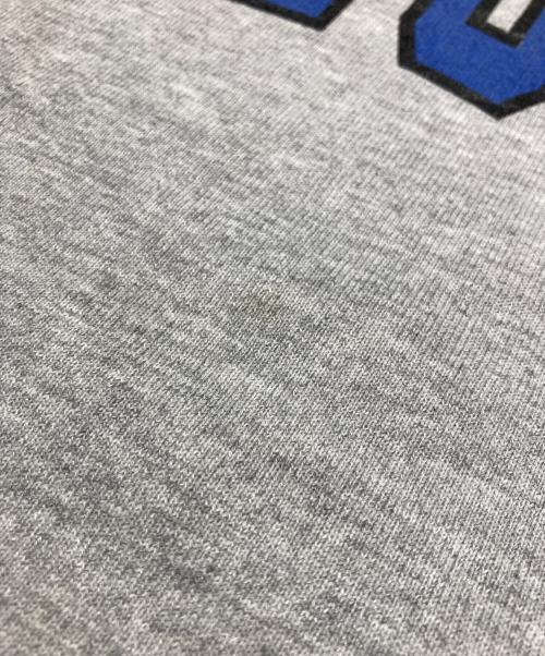 RUSSELL ATHLETIC（ラッセルアスレチック）RUSSELL ATHLETIC (ラッセルアスレチック) 前Vクルーネックスウェット グレー サイズ:Lの古着・服飾アイテム