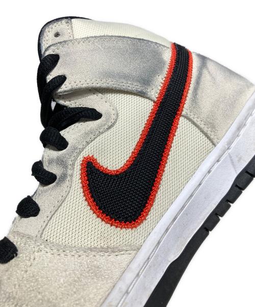 NIKE SB（ナイキエスビー）NIKE SB (ナイキエスビー) DUNK HIGH PRO PRM ベージュ×ブラック サイズ:26.5㎝の古着・服飾アイテム