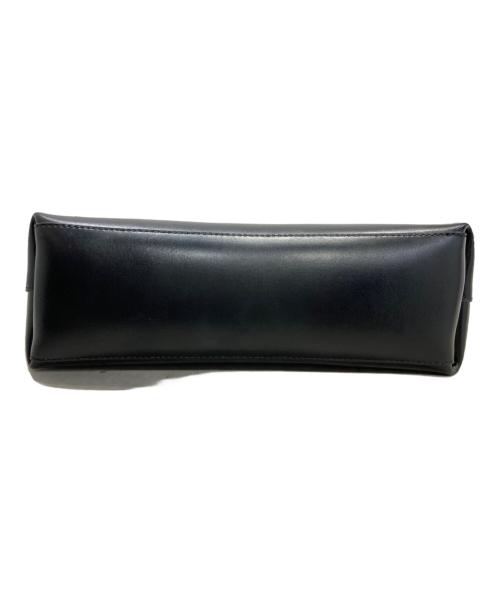 YAHKI（ヤーキ）YAHKI (ヤーキ) クロスボディバッグ ブラックの古着・服飾アイテム