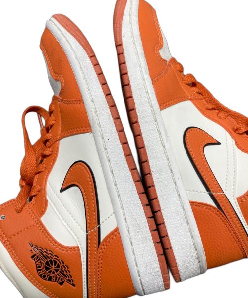 NIKE（ナイキ）NIKE (ナイキ) WMNS Air Jordan 1 Mid SE オレンジ サイズ:23.5㎝の古着・服飾アイテム