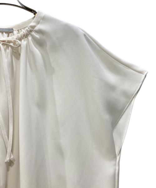 theory luxe（セオリーリュクス）theory luxe (セオリーリュクス) MARVINE NOLIAブラウス アイボリー サイズ:Lの古着・服飾アイテム