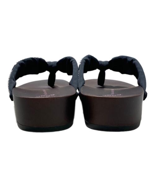 mizutori（ミズトリ）mizutori (ミズトリ) 下駄サンダル ブラック サイズ:Lの古着・服飾アイテム