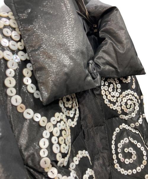 GALLIANO（ガリアーノ）GALLIANO (ガリアーノ) ボタンデザインダウンジャケット グレー サイズ:38の古着・服飾アイテム