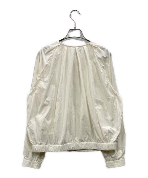 UNTITLED（アンタイトル）UNTITLED (アンタイトル) タフタノーカラーブルゾン ホワイト サイズ:4の古着・服飾アイテム