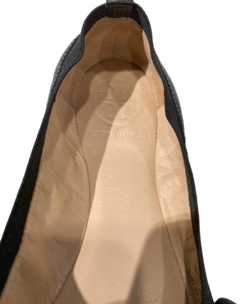 TORY BURCH（トリーバーチ）TORY BURCH (トリーバーチ) バレエパンプス ブラック サイズ:５Mの古着・服飾アイテム