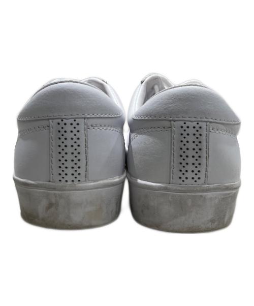 FRED PERRY（フレッドペリー）FRED PERRY (フレッドペリー) ローカットスニーカー ホワイト サイズ:UK 5の古着・服飾アイテム