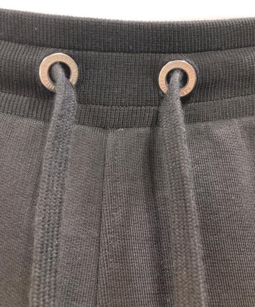 AMI Alexandre Mattiussi（アミアレクサンドルマテュッシ）AMI Alexandre Mattiussi (アミアレクサンドルマテュッシ) スウェットハーフパンツ ブラック サイズ:Lの古着・服飾アイテム