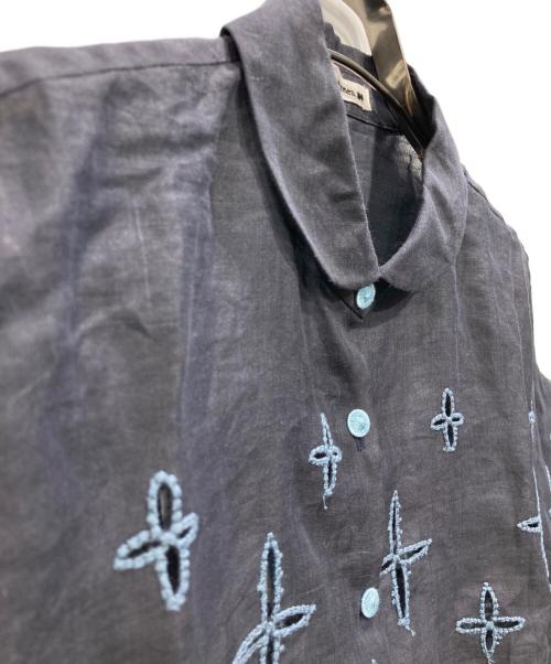 mina perhonen（ミナ ペルホネン）mina perhonen (ミナ ペルホネン) リネンシャツ ネイビー サイズ:Mの古着・服飾アイテム