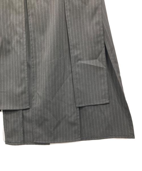 MUSUBORE（ムスボレ）MUSUBORE (ムスボレ) vents skirt ＆ bustier set-up ブラック サイズ:Ｓの古着・服飾アイテム