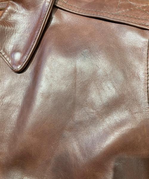 US ARMY（ユーエスアーミー）US ARMY (ユーエスアーミー) A-2フライトジャケット ブラウン サイズ:40の古着・服飾アイテム