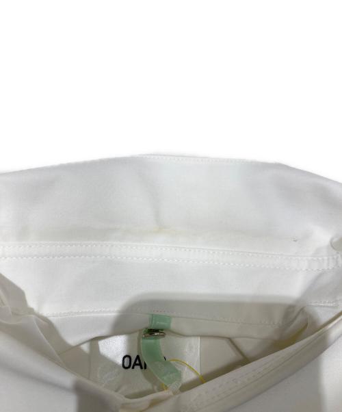 OAMC（オーエーエムシー）OAMC (オーエーエムシー) 長袖シャツ ホワイト サイズ:Mの古着・服飾アイテム