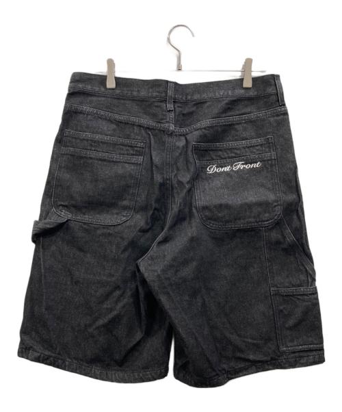 X-LARGE（エクストララージ）X-LARGE (エクストララージ) DENIM PAINTER SHORT PANTS ブラック サイズ:SIZE 86cm (W34)の古着・服飾アイテム
