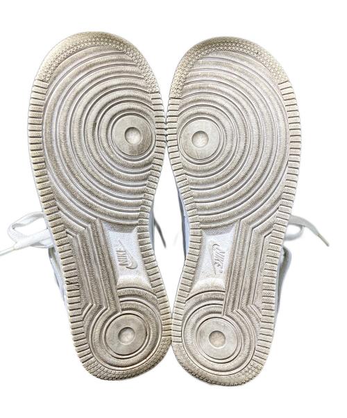 NIKE（ナイキ）NIKE (ナイキ) WMNS AIR FORCE 1 MID 07 ホワイト サイズ:23.5㎝の古着・服飾アイテム