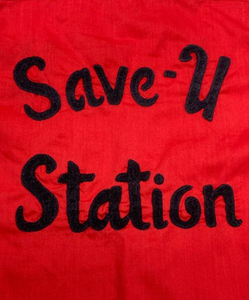 Hilton（ヒルトン）Hilton (ヒルトン) ボーリングシャツ レッド サイズ:Mの古着・服飾アイテム