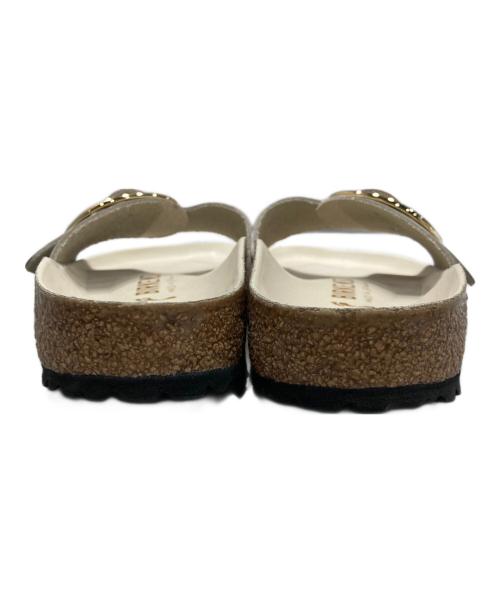 BIRKENSTOCK（ビルケンシュトック）BIRKENSTOCK (ビルケンシュトック) Madrid Big Buckle ベージュ サイズ:36の古着・服飾アイテム