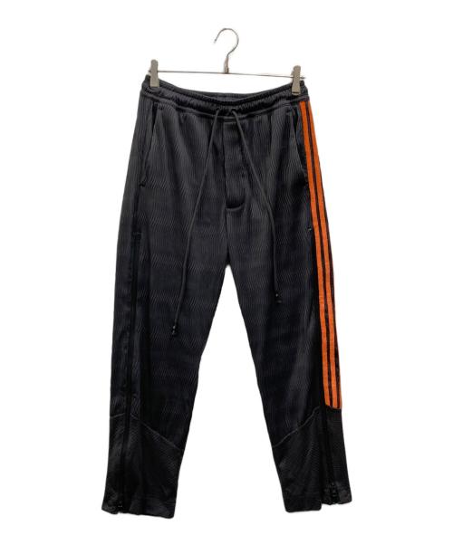 adidas Originals（アディダスオリジナル）adidas Originals (アディダスオリジナル) song for the mute (ソングフォーザミュート) トラックパンツ ダークグレー サイズ:Mの古着・服飾アイテム