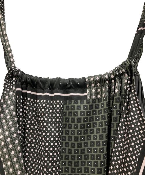 LANVIN en Bleu（ランバンオンブルー）LANVIN en Bleu (ランバンオンブルー) 小紋プリントキャミワンピース ブラック サイズ:38の古着・服飾アイテム