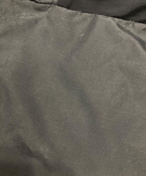 Patagonia（パタゴニア）Patagonia (パタゴニア) ウルトラライト・ブラックホール・トート・パック ブラックの古着・服飾アイテム