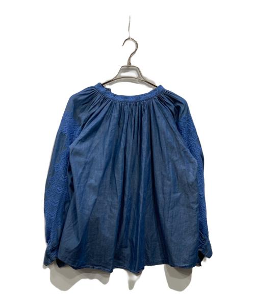 ne quittez pas（ヌキテパ）ne quittez pas (ヌキテパ) デニム刺繍ギャザーブラウス ブルー サイズ:表記なしの古着・服飾アイテム