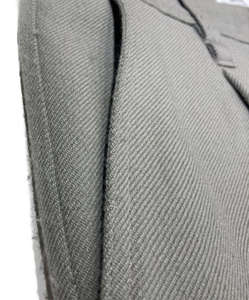 AMI Alexandre Mattiussi（アミアレクサンドルマテュッシ）AMI Alexandre Mattiussi (アミアレクサンドルマテュッシ) カーゴパンツ グレー サイズ:Ｓの古着・服飾アイテム