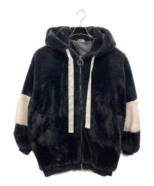 TRAVAS（トラバス）TRAVAS (トラバス) バックロゴファーパーカー ブラック サイズ:Freeの古着・服飾アイテム