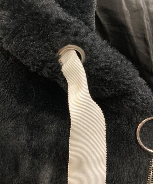 TRAVAS（トラバス）TRAVAS (トラバス) バックロゴファーパーカー ブラック サイズ:Freeの古着・服飾アイテム