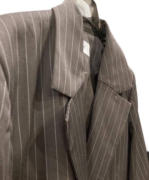 SLY（スライ）SLY (スライ) BOXY TAILORED ジャケット ブラウン サイズ:Freeの古着・服飾アイテム