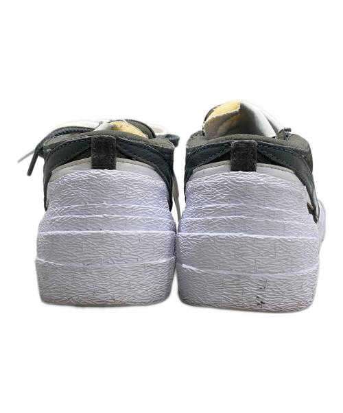 NIKE（ナイキ）NIKE (ナイキ) sacai (サカイ) BLAZER LOW グレー サイズ:26㎝の古着・服飾アイテム