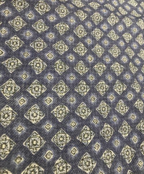 BRUNELLO CUCINELLI（ブルネロクチネリ）BRUNELLO CUCINELLI (ブルネロクチネリ) 総柄ポケットチーフ ネイビーの古着・服飾アイテム