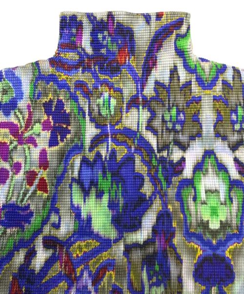 me ISSEY MIYAKE（ミーイッセイ ミヤケ）me ISSEY MIYAKE (ミーイッセイ ミヤケ) プリーツブラウス マルチカラー サイズ:表記なしの古着・服飾アイテム