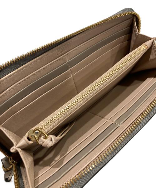 Chloe（クロエ）Chloe (クロエ) ラウンドファスナーウォレット グレーの古着・服飾アイテム