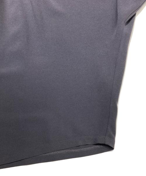 DES PRES（デ プレ）DES PRES (デ プレ) ジャージーライクジョーゼット ドルマンスリーブブラウス チャコールグレー サイズ:36 未使用品の古着・服飾アイテム