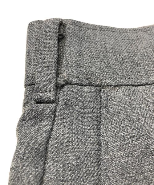 LEVI'S（リーバイス）LEVI'S (リーバイス) アクションスラックス グレー サイズ:実寸76cm (W30)の古着・服飾アイテム