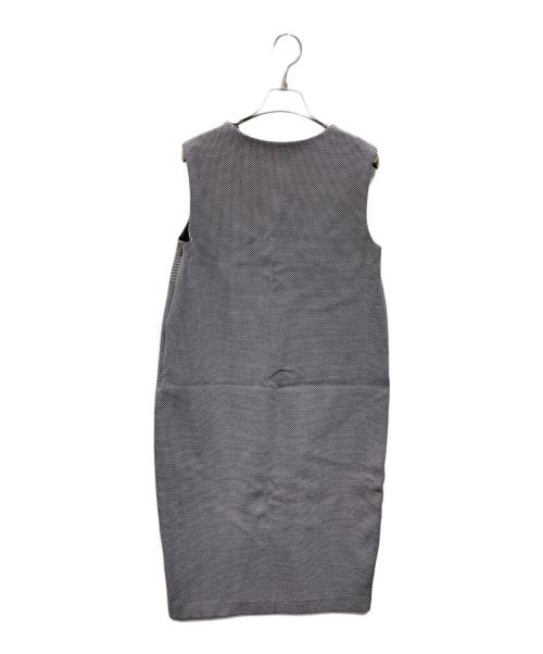 MaxMara（マックスマーラ）MaxMara (マックスマーラ) ノースリーブワンピース ホワイト×ブラック サイズ:42の古着・服飾アイテム