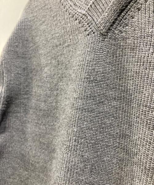 STILL BY HAND（スティルバイハンド）STILL BY HAND (スティルバイハンド) プレーティングVネックニット グレー サイズ:46の古着・服飾アイテム