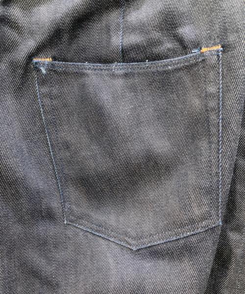 STILL BY HAND（スティルバイハンド）STILL BY HAND (スティルバイハンド) ワンタックテーパードデニムパンツ インディゴ サイズ:46の古着・服飾アイテム