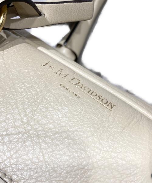 J&M DAVIDSON（ジェイ＆エム デヴィッドソン）J&M DAVIDSON (ジェイ＆エム デヴィッドソン) MIA ミニボストンバッグ ベージュ サイズ:-の古着・服飾アイテム