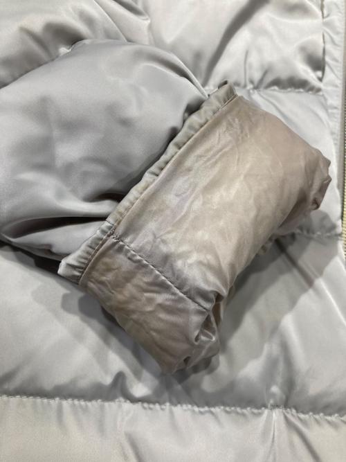 HERNO（ヘルノ）HERNO (ヘルノ) ダウンコート グレー サイズ:SIZE42の古着・服飾アイテム