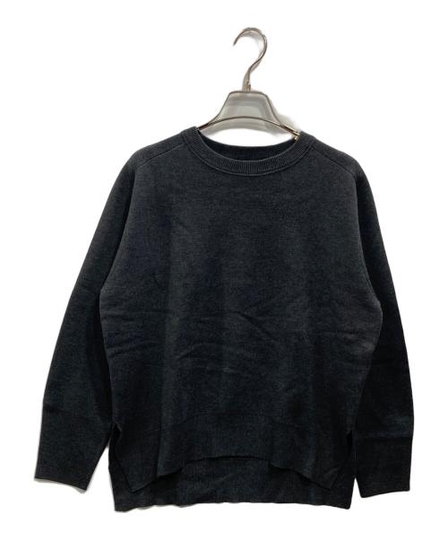 UNTITLED（アンタイトル）UNTITLED (アンタイトル) クルーネックニット グレーの古着・服飾アイテム
