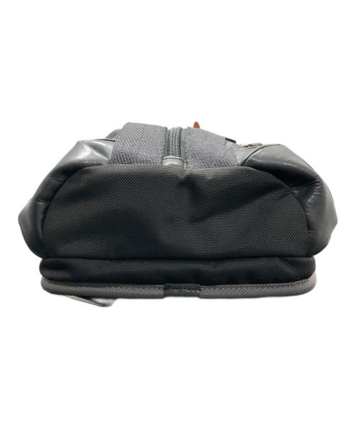 TUMI（トゥミ）TUMI (トゥミ) ワンショルダーバッグ マルチカラーの古着・服飾アイテム