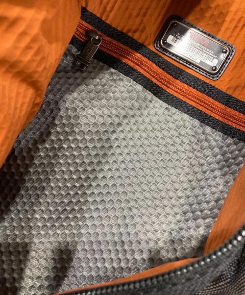 TUMI（トゥミ）TUMI (トゥミ) ワンショルダーバッグ マルチカラーの古着・服飾アイテム