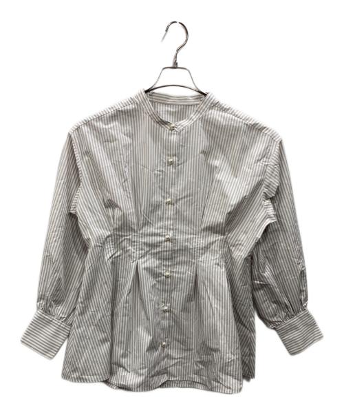 PLST（プラステ）PLST (プラステ) パールボタンペプラムブラウス グレー サイズ:M 未使用品の古着・服飾アイテム
