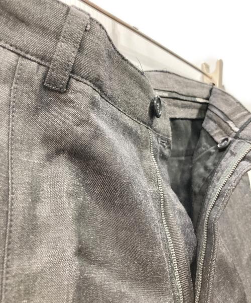 ARMANI COLLEZIONI（アルマーニ コレツィオーニ）ARMANI COLLEZIONI (アルマーニ コレツィオーニ) トラウザーパンツ ダークグレー サイズ:46の古着・服飾アイテム