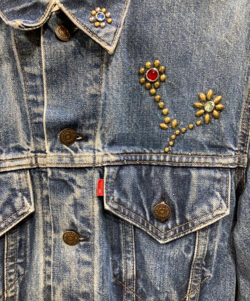 LEVI'S（リーバイス）LEVI'S (リーバイス) スタッズカスタムデニムジャケット ブルー サイズ:表記なしの古着・服飾アイテム