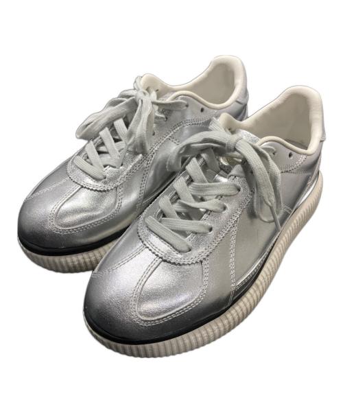 Onitsuka Tiger（オニツカタイガー）Onitsuka Tiger (オニツカタイガー) DELECITY シルバー サイズ:24cmの古着・服飾アイテム